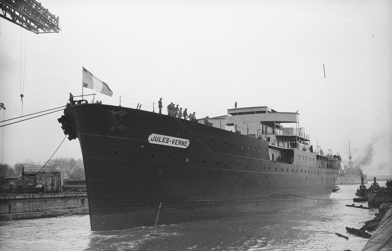 Jules Verne Maf Lorient Batiment ravitaillement SM